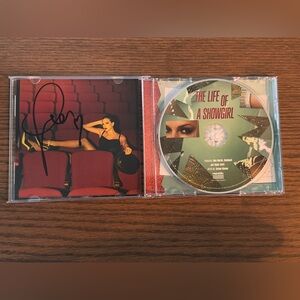 SIGNED - The Life of a Showgirl Taylor Swift CD with Photo 4
